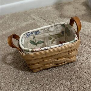 Longaberger 1999 Divided Rectangle Basket Floral Liner/Protector/Leather Handles